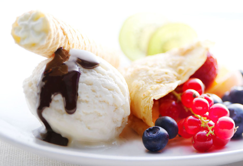 5 Desert def ijs en slagroom 5 Desert def ijs en slagroom